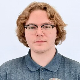 Staff member Derrick Howard from a6247add9bcf