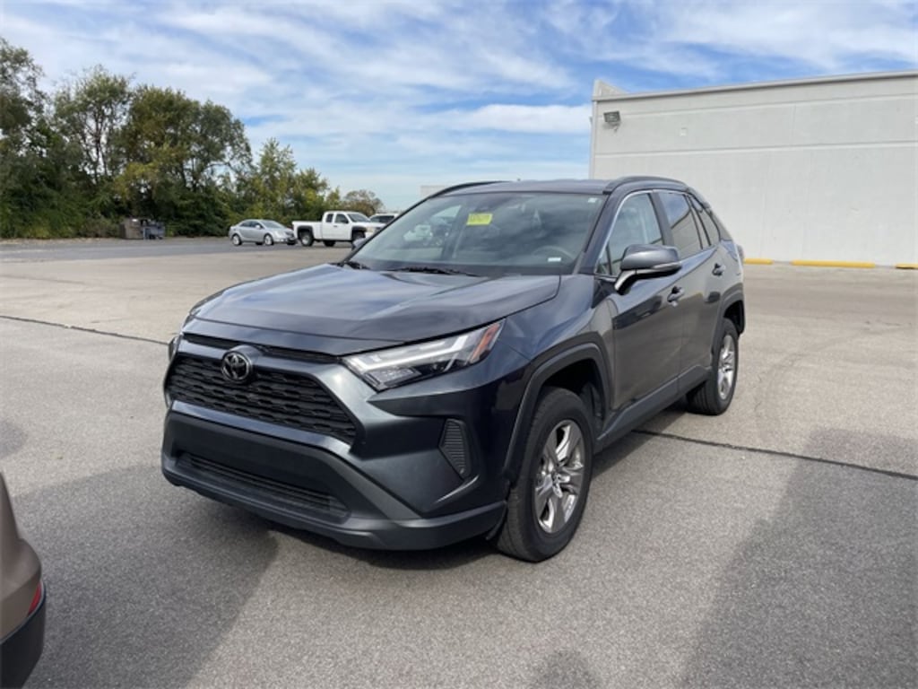 Used 2023 Toyota RAV4 XLE SUV