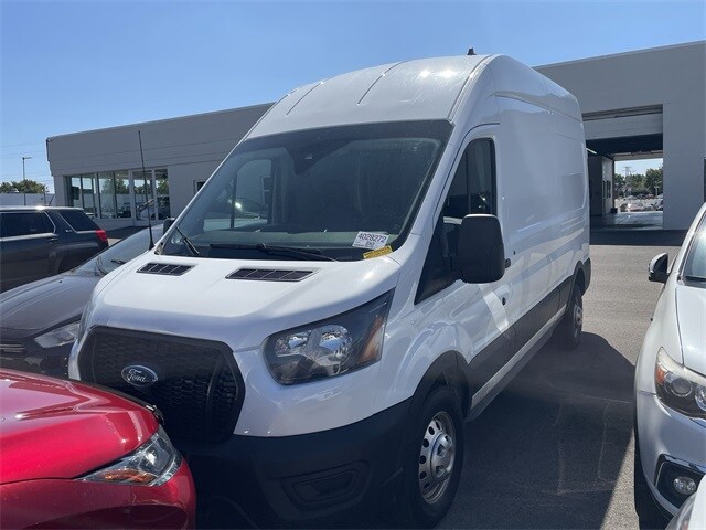 2023 Ford Transit photo 4