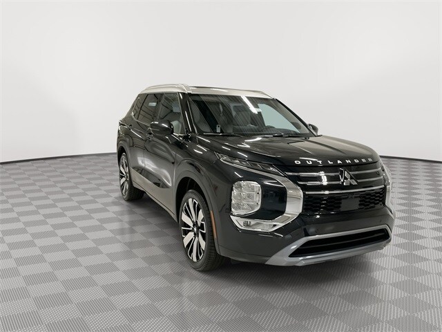 2025 Mitsubishi Outlander Platinum photo 2