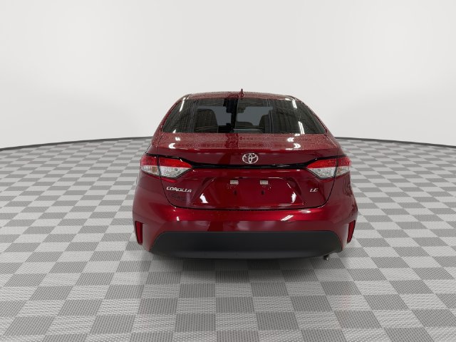 2026 Toyota Corolla LE - Photo 10