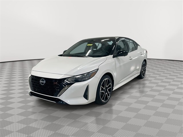 2024 Nissan Sentra SR photo 4