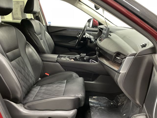 2024 Nissan Rogue Platinum - Photo 20