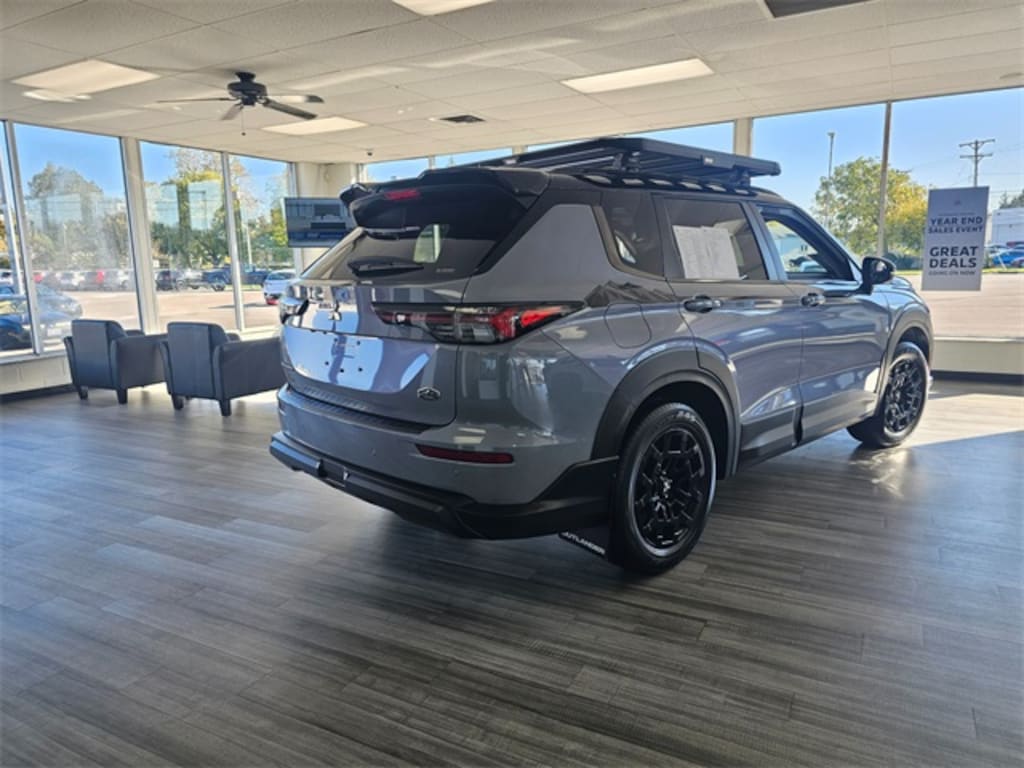 New 2025 Mitsubishi Outlander Trail Edition SUV