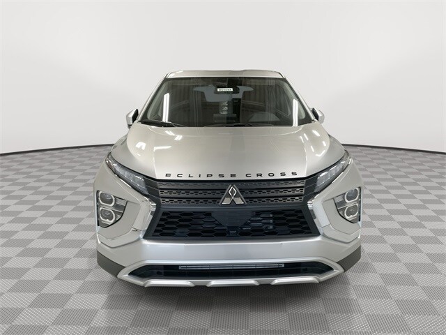 2025 Mitsubishi Eclipse Cross SE photo 3