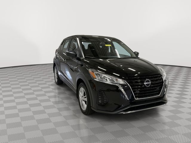 Used 2025 Nissan KICKS PLAY Base with VIN 3N1CP5BVXSL486100 for sale in Fairborn, OH