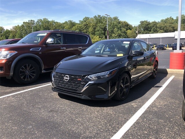 2024 Nissan Sentra SR Premium photo 3