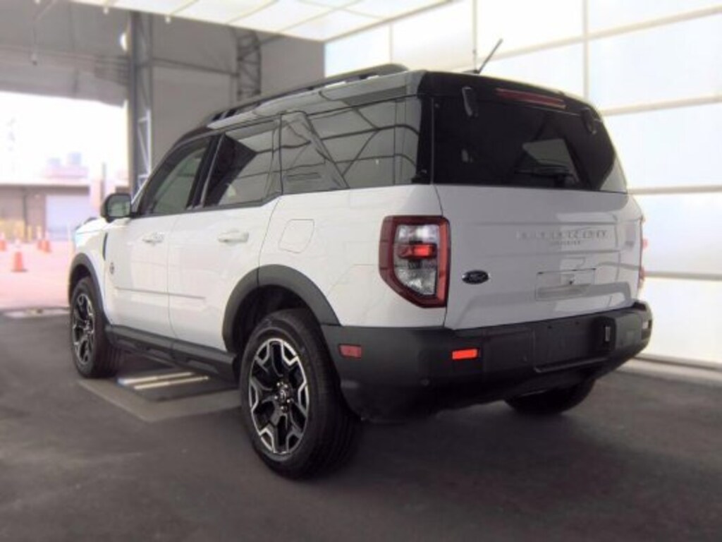 Used 2025 Ford Bronco Sport Outer Banks SUV