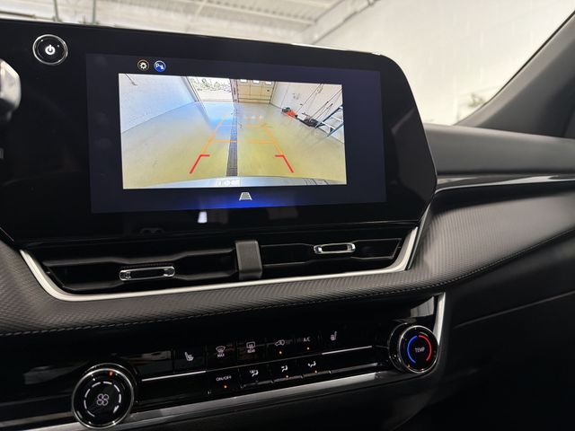 2025 Chevrolet Equinox LT - Photo 24