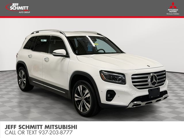 2025 Mercedes-Benz GLB GLB 250's photo