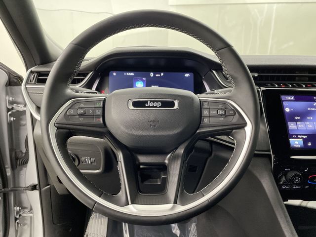 2024 Jeep Grand Cherokee Altitude - Photo 32