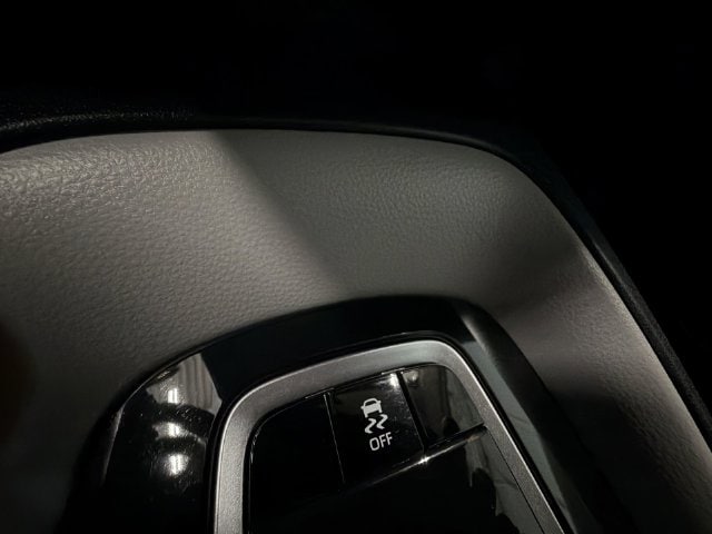 2026 Toyota Corolla LE - Photo 27