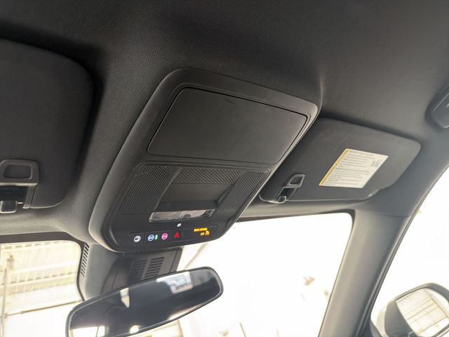 2025 Chevrolet Equinox LT - Photo 27