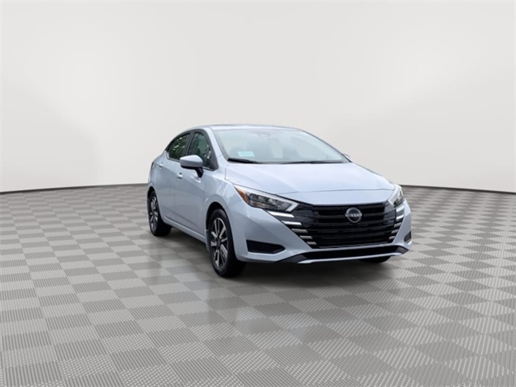 New 2025 Nissan Versa 1.6 SV Sedan