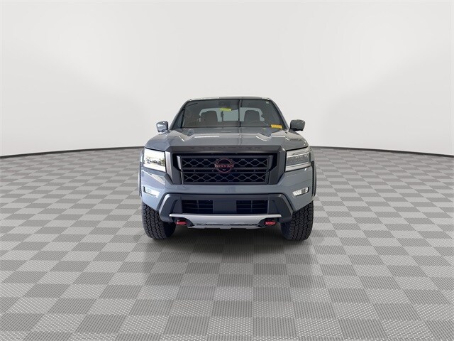 2024 Nissan Frontier PRO-4X photo 3