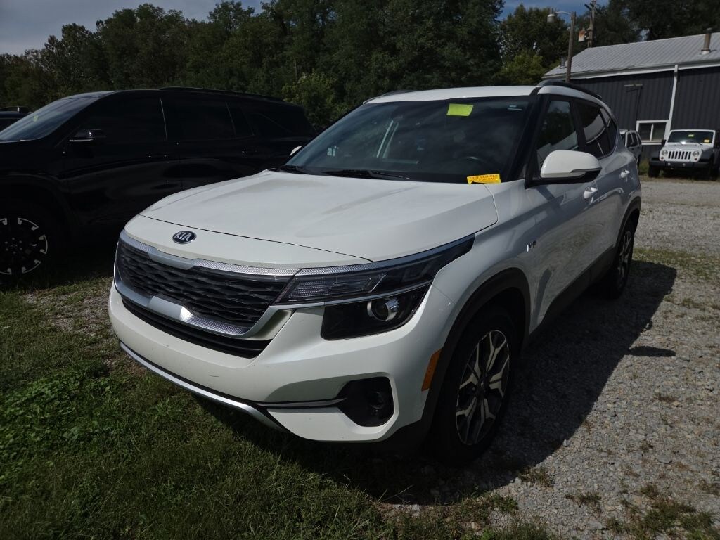 Used 2021 Kia Seltos EX SUV