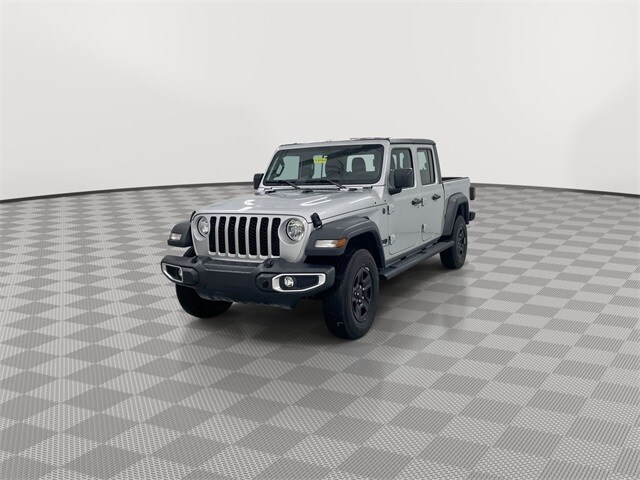 2023 Jeep Gladiator Sport photo 4