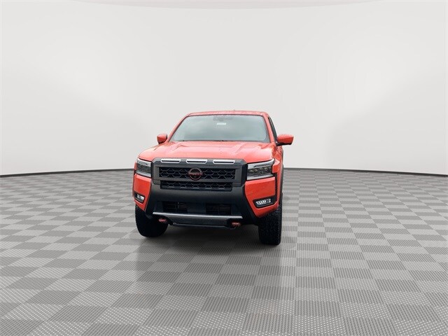 2025 Nissan Frontier PRO-4X photo 4