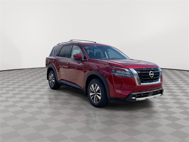 2025 Nissan Pathfinder SL photo 2