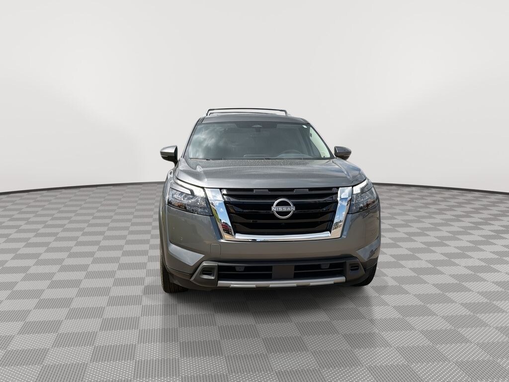 Certified 2025 Nissan Pathfinder SL SUV