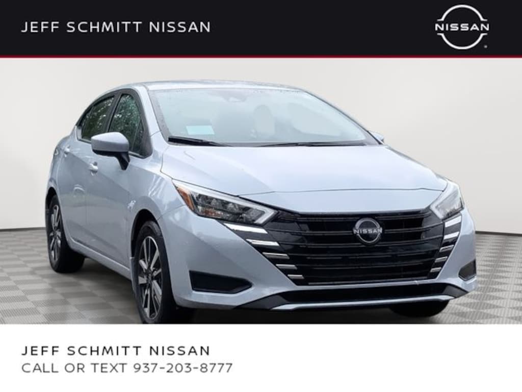 New 2025 Nissan Versa 1.6 SV Sedan
