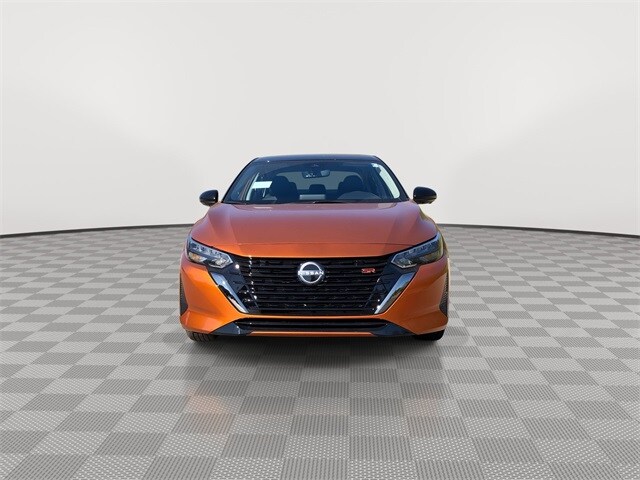 2025 Nissan Sentra SR photo 2