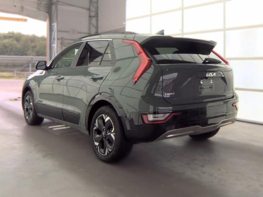 Used 2023 Kia Niro Wave with VIN KNDCT3L10P5064661 for sale in Beavercreek, OH