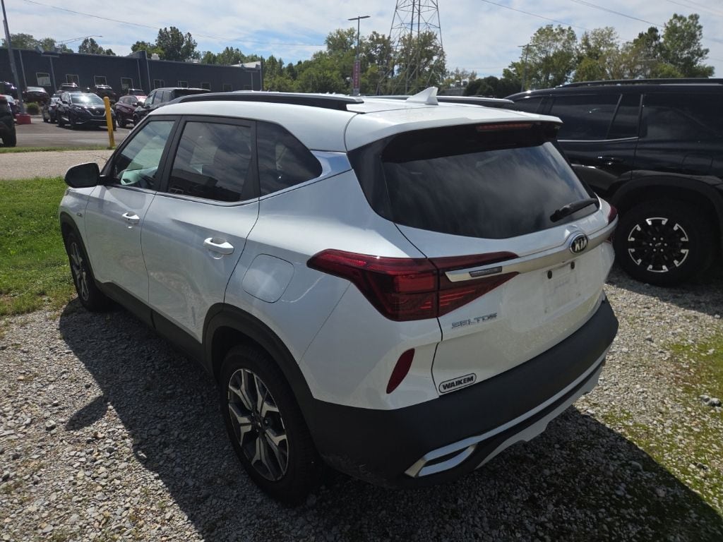Used 2021 Kia Seltos EX SUV