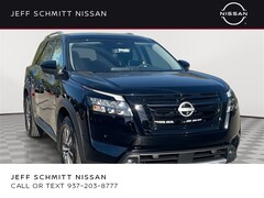 2025 Nissan Pathfinder SL SUV