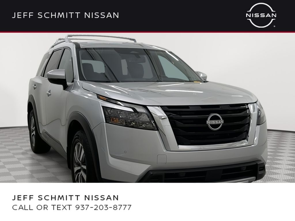 Certified 2025 Nissan Pathfinder SL SUV