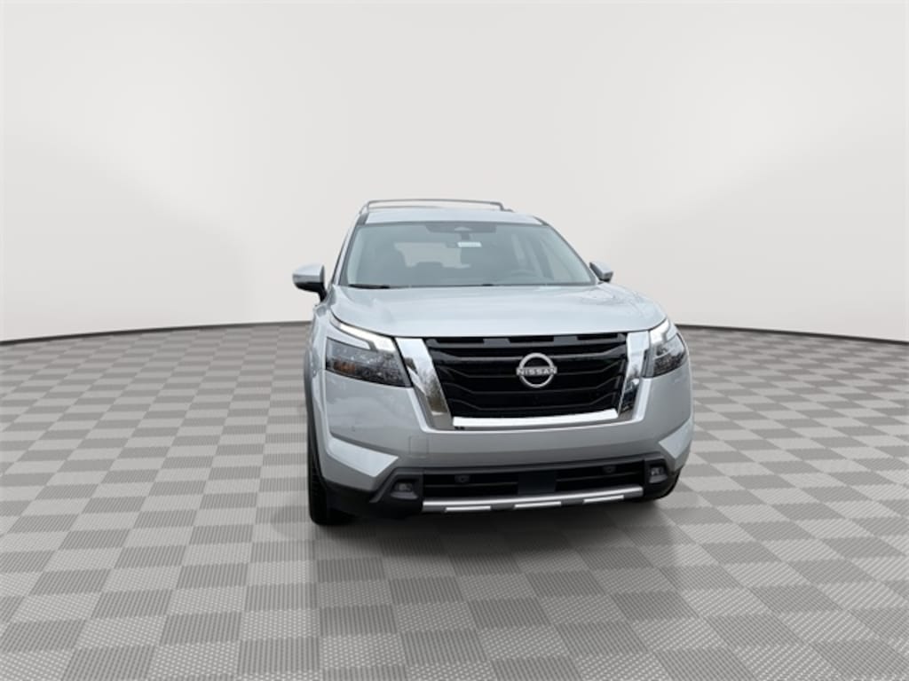 New 2025 Nissan Pathfinder SL SUV