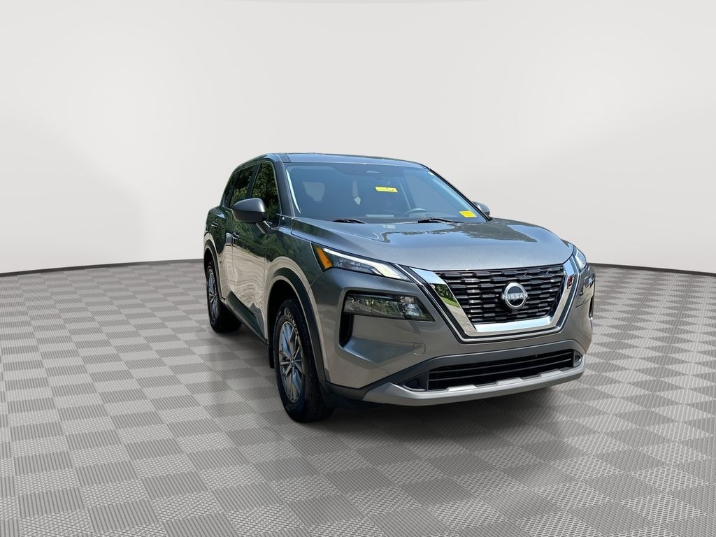 Used 2023 Nissan Rogue S SUV