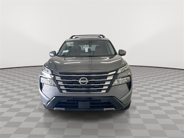2025 Nissan Rogue Platinum photo 4