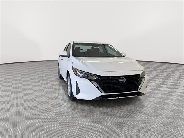 2025 Nissan Sentra S photo 2