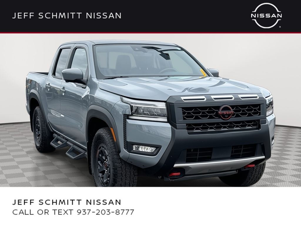 2025 Nissan Frontier PRO-4X Crew Cab 4X4's photo