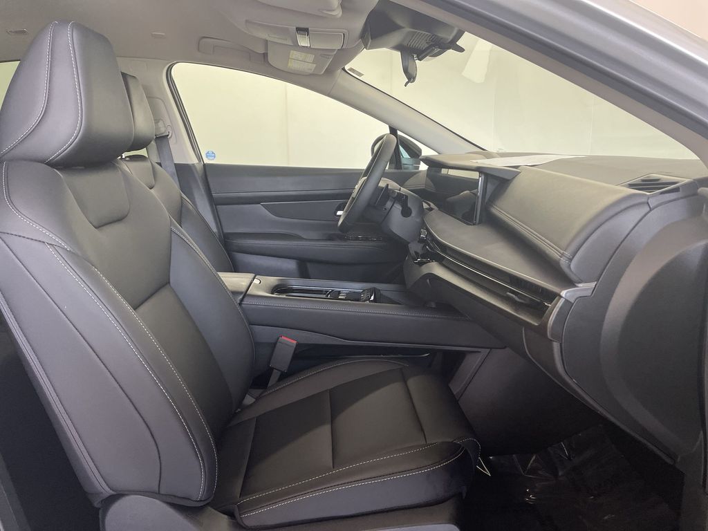 2025 Nissan Murano SV - Photo 21