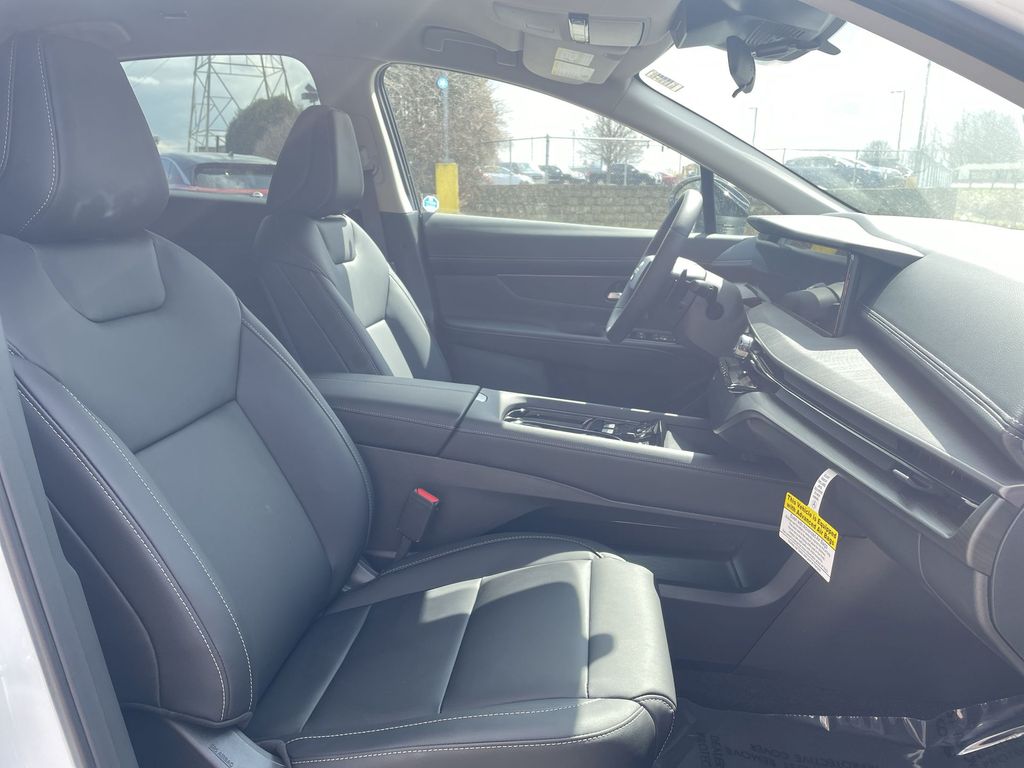 2025 Nissan Murano SV - Photo 20