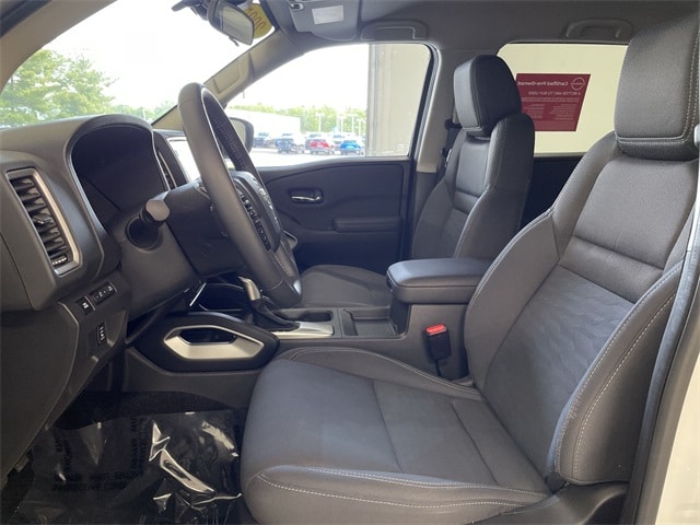 22時までSALE！新品未使用　フロントホックソフトプルオーバー　ホワイト Used 2016 Nissan Frontier PRO-4X for sale in Lowell, MI at Zeigler