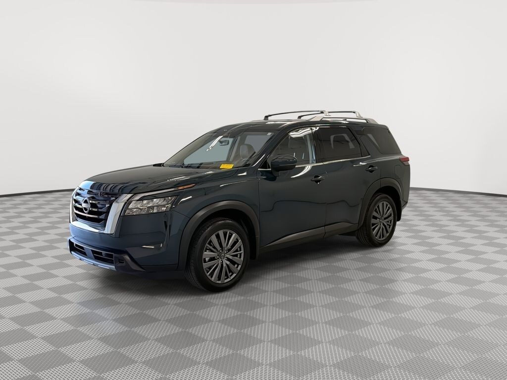 Certified 2025 Nissan Pathfinder SL SUV