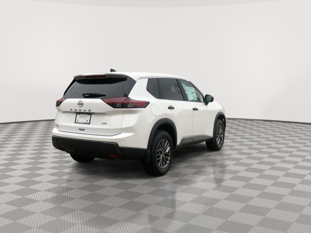 2025 Nissan Rogue S - Photo 11
