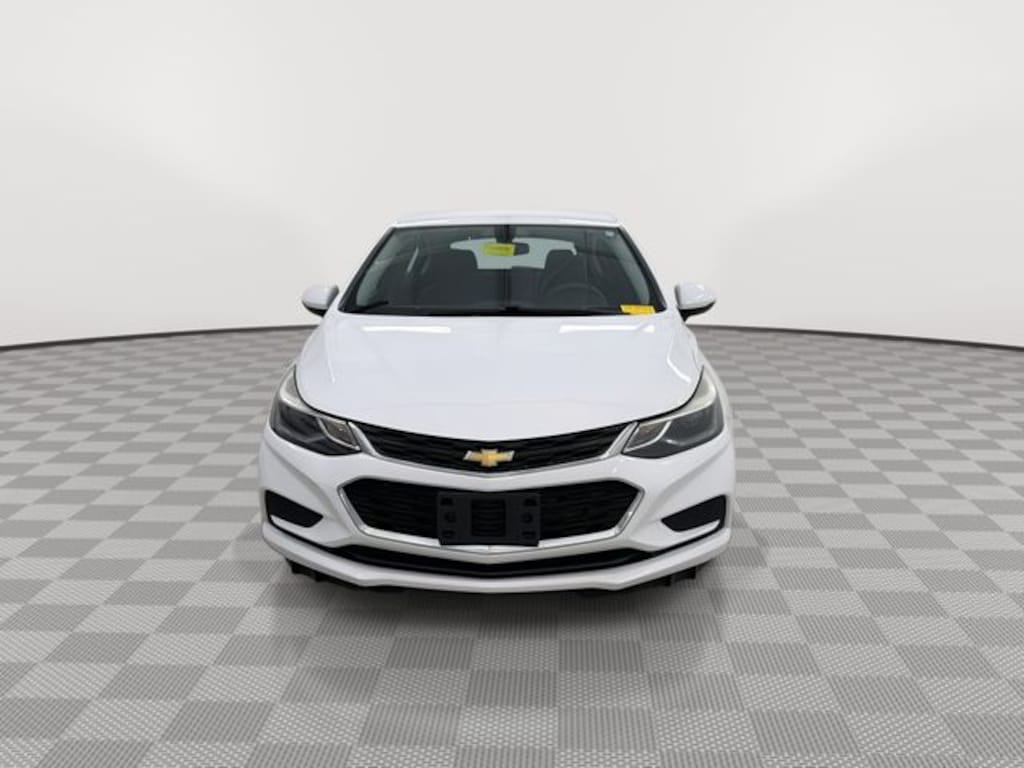 Used 2018 Chevrolet Cruze LT Auto Hatchback
