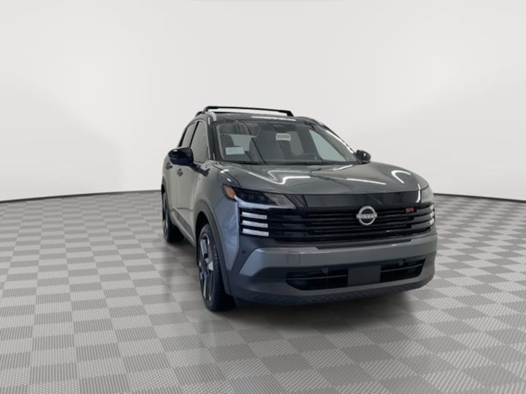 New 2026 Nissan Kicks SR SUV