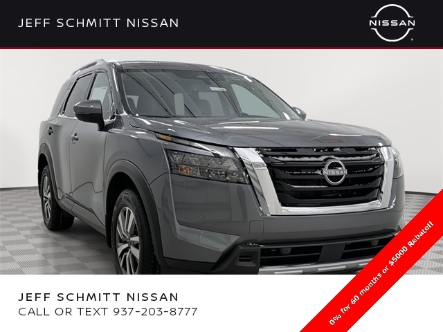 2025 Nissan Pathfinder SL's photo