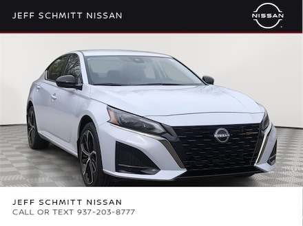 2025 Nissan Altima SR Sedan