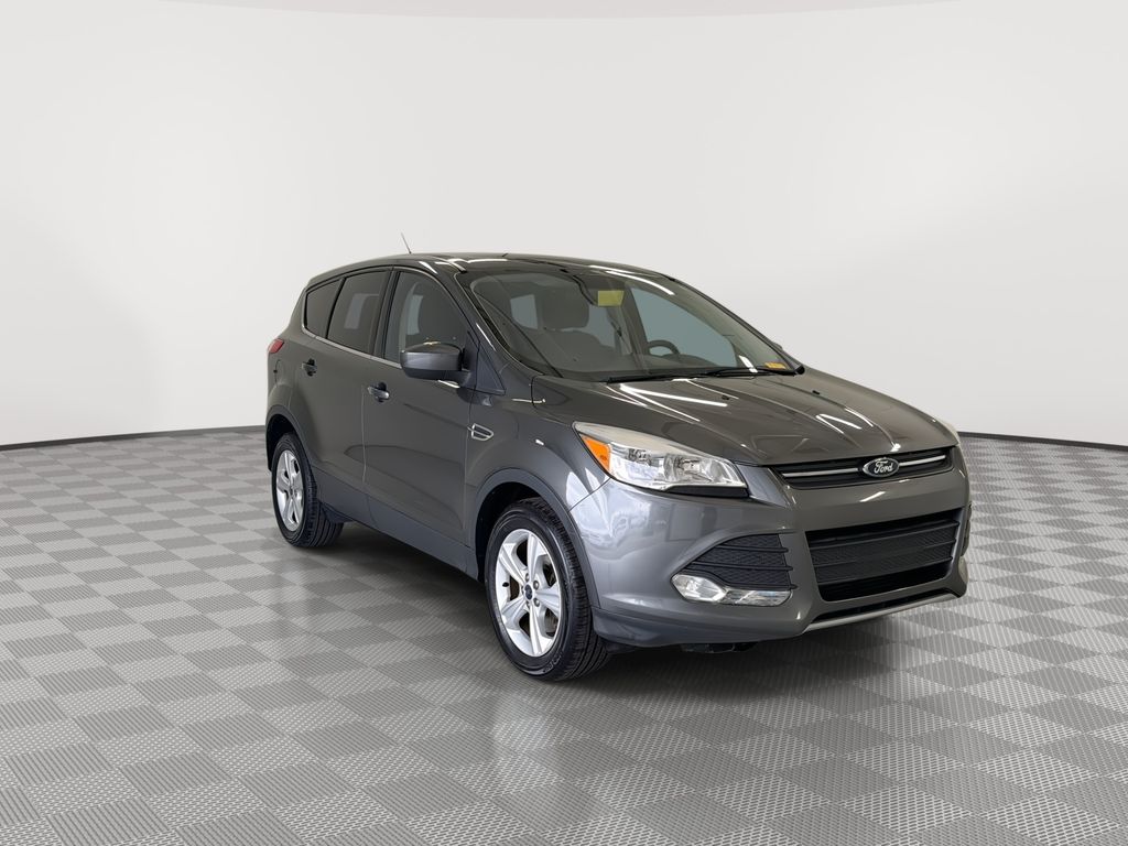 Used 2016 Ford Escape SE with VIN 1FMCU0G98GUA69507 for sale in Beavercreek, OH