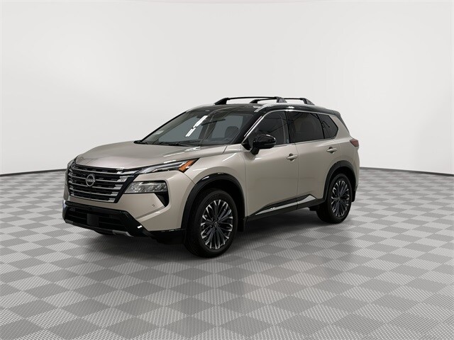 2026 Nissan Rogue Platinum photo 3