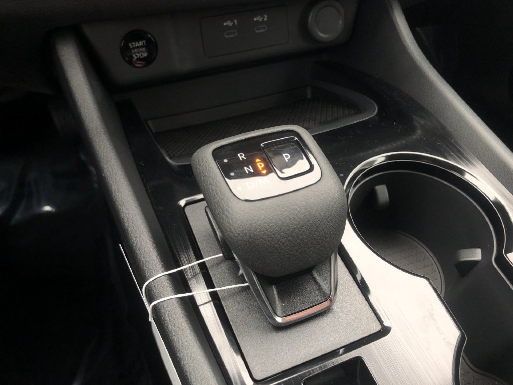 2025 Nissan Rogue S - Photo 28