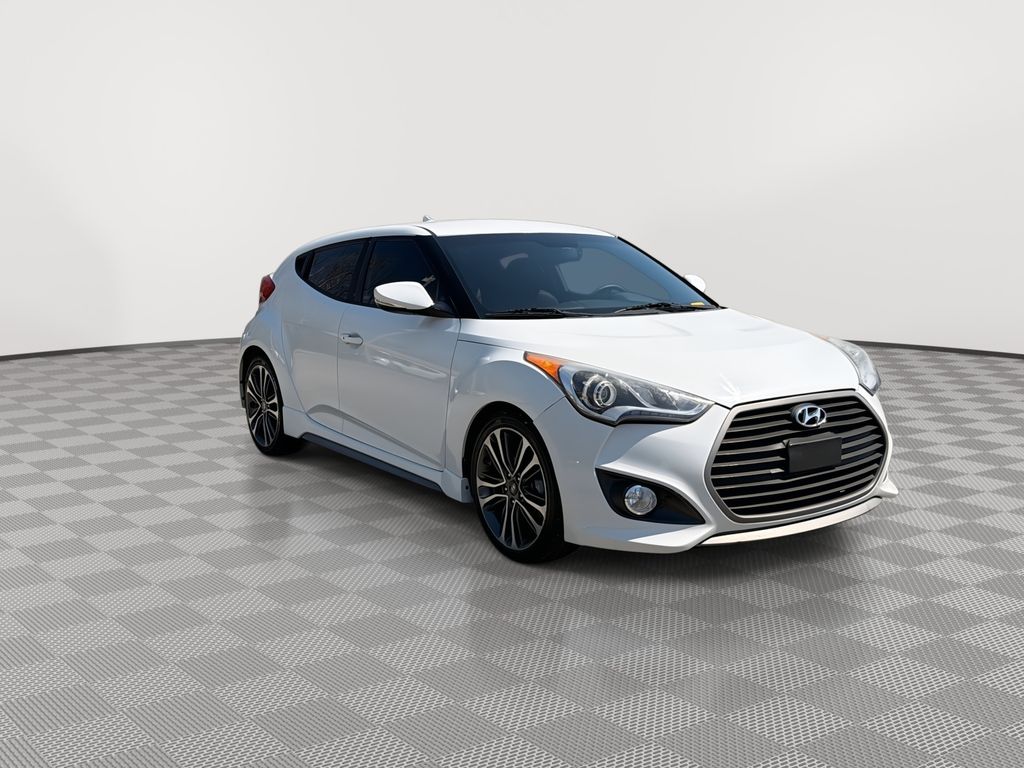 Used 2016 Hyundai Veloster Base with VIN KMHTC6AEXGU269381 for sale in Beavercreek, OH