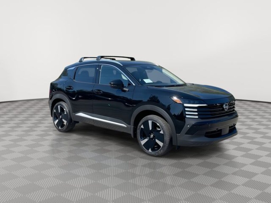 New 2026 Nissan Kicks SR SUV