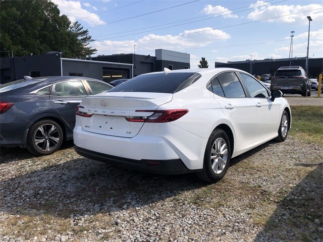 2025 Toyota Camry LE photo 2